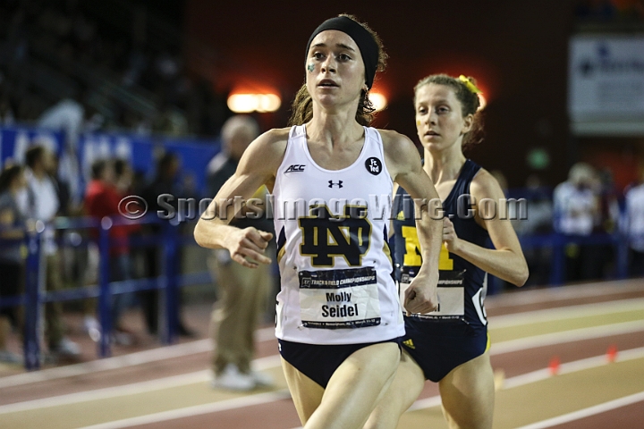 2016NCAAIndoorsSat-0112.JPG - Molly Seidel of Notre Dame won the womens 3,000m in 8:57.86 during the NCAA Indoor Track & Field Championships Saturday, March 12, 2016, in Birmingham, Ala. (Spencer Allen/IOS via AP Images)